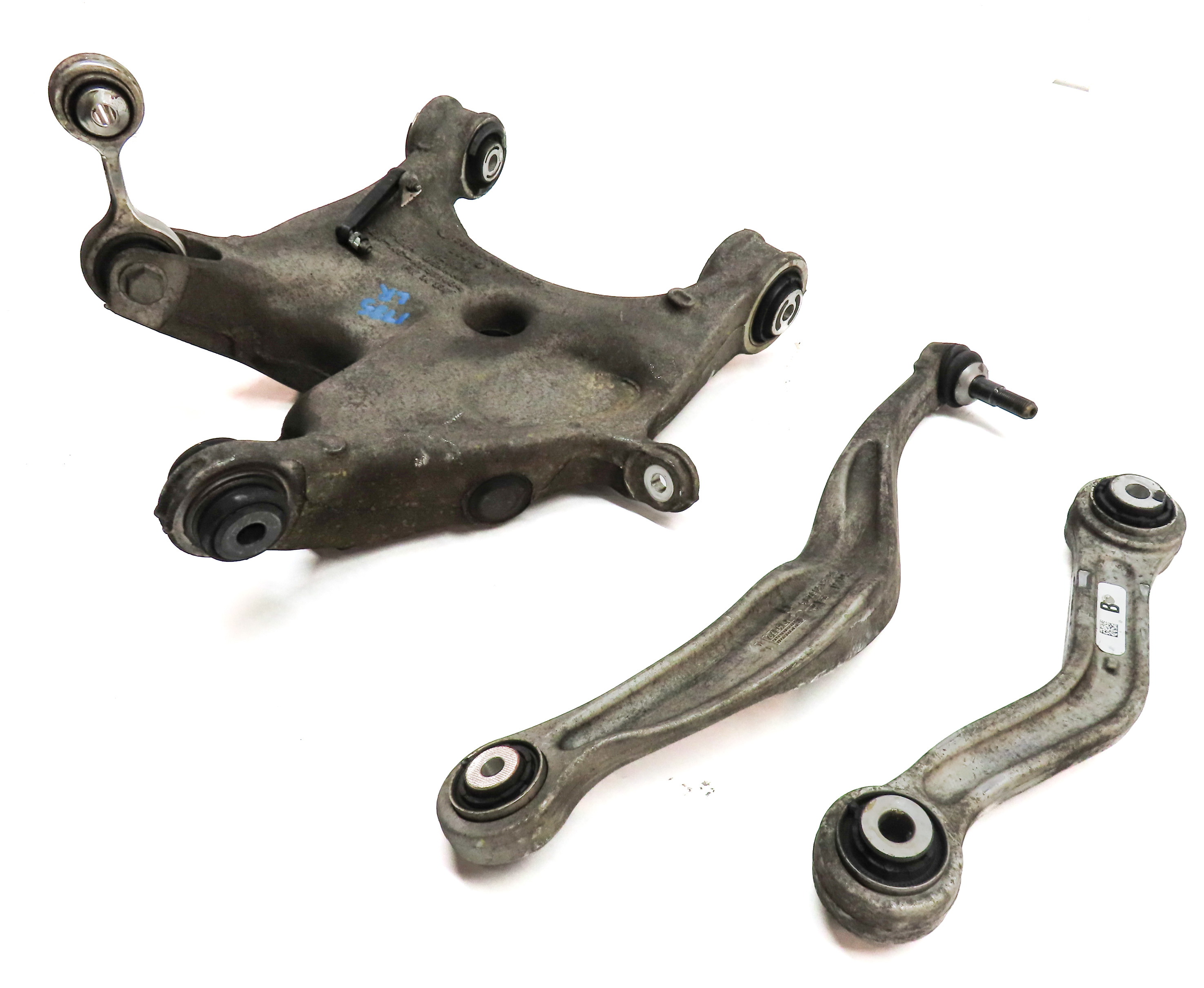 2010-2017 BMW 535iGT 550iGT (F07) LEFT DRIVER REAR CONTROL ARM SET — exact item pictured